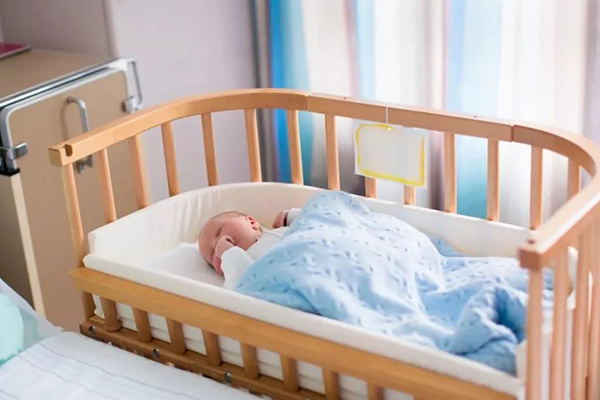 6個月寶寶可以睡嬰兒床