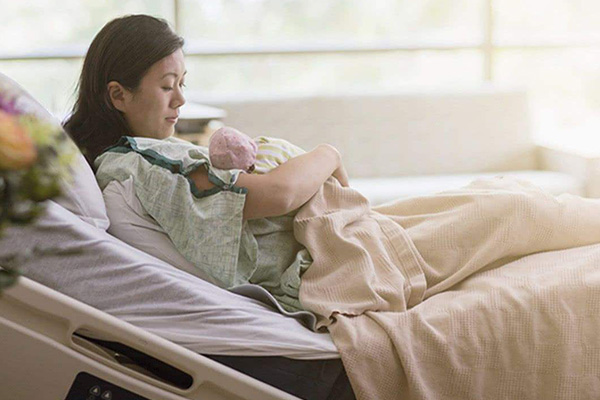 產後坐月子身體很虛弱