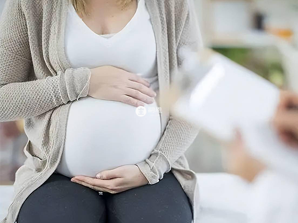 懷孕期間女性一定要按時進行產檢