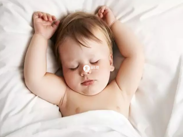 宝宝睡觉不踏实的原因有多种