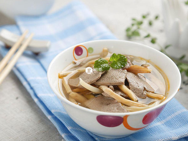 黄芪猪肝汤能够促进钙吸收