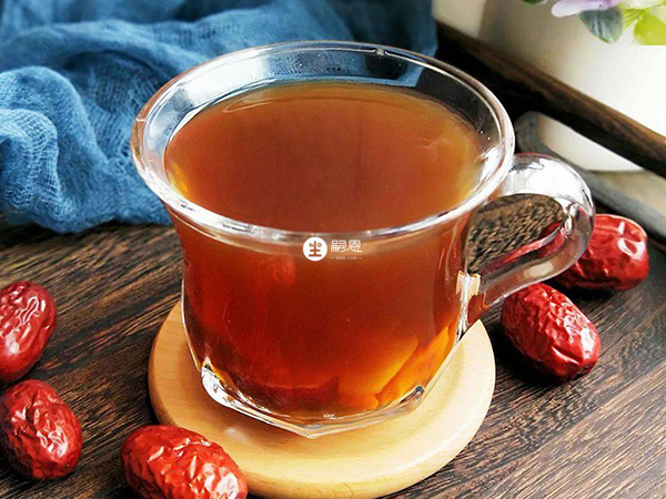 催經茶可以選擇喝木耳紅棗茶